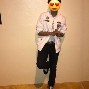 Meet your Posher, Ethan